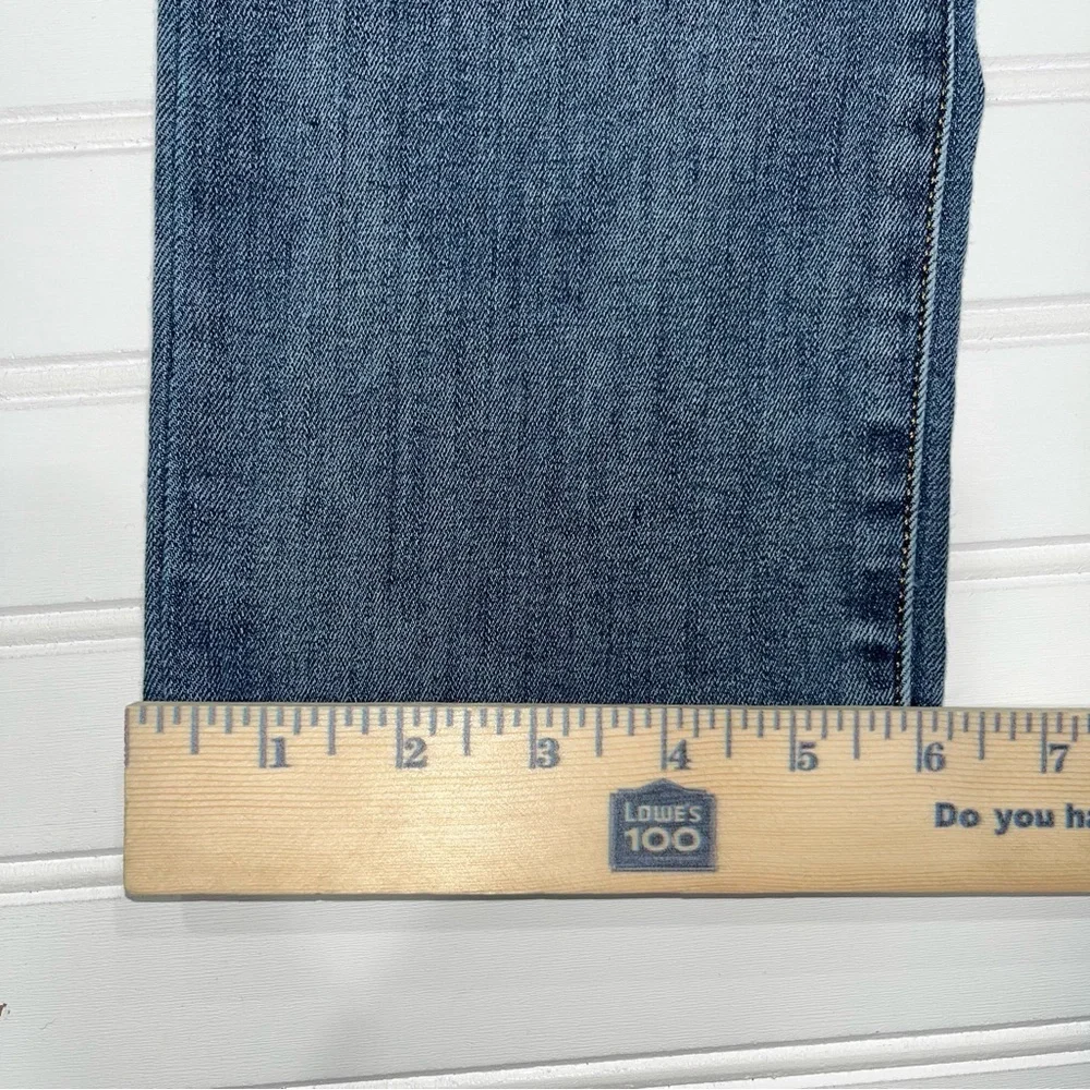 Rock & Republic Size 10 Studded Skull Pocket Denim Statement Jeans